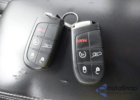 2014 Jeep Grand Cherokee Limited z USA, uszkodzony, nr VIN 1C4RJFBM4EC328812